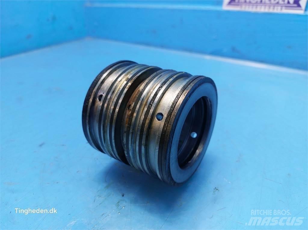 New Holland T6 Gear