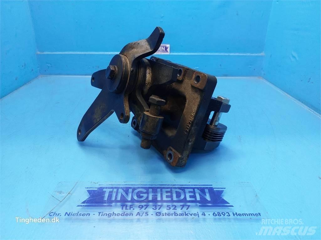 New Holland T6 Gear