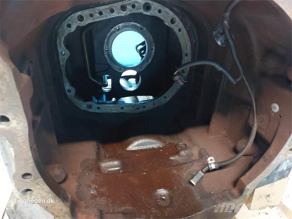 New Holland T6 Gear