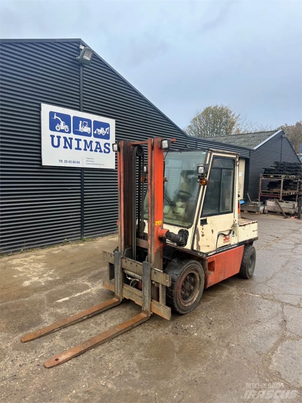 Nissan FD30 Diesel gaffeltrucks