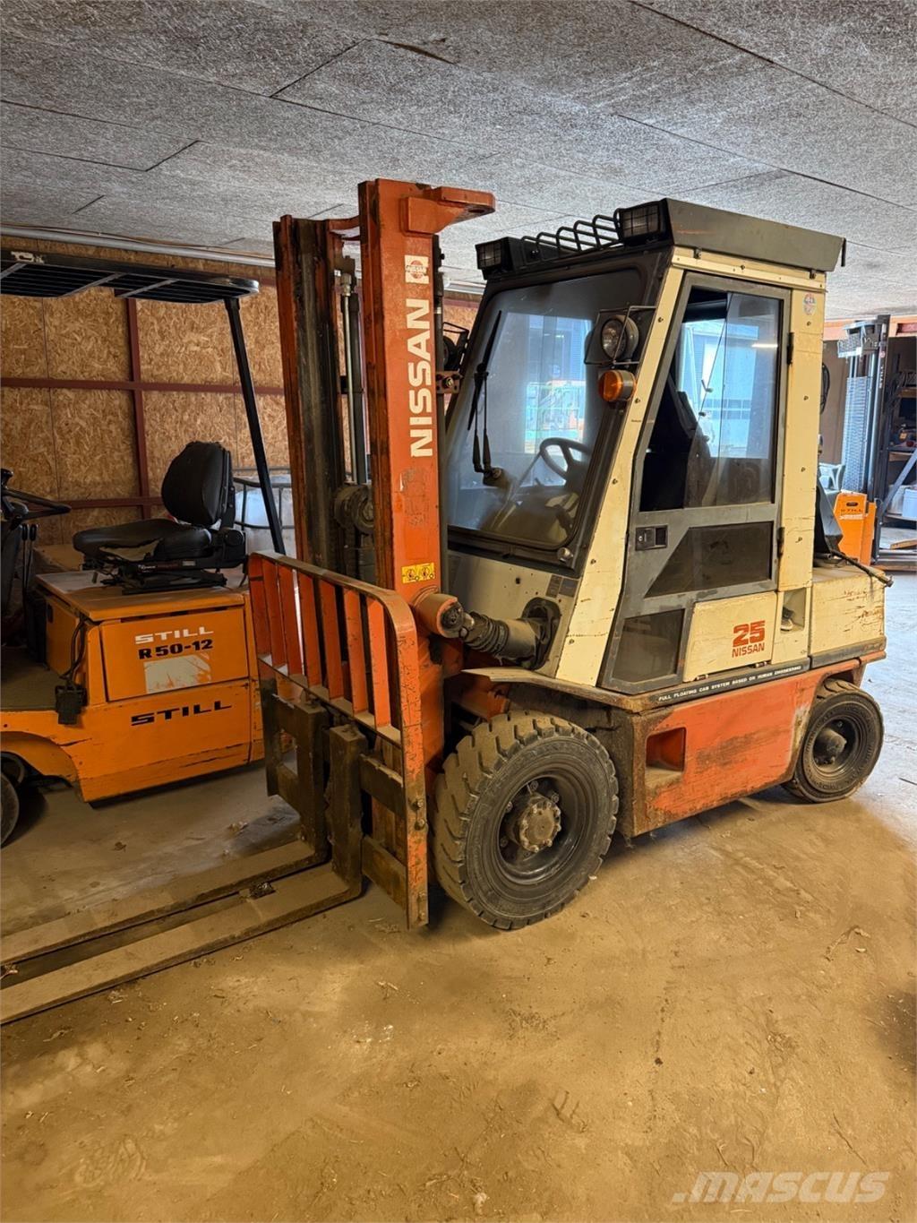 Nissan FG25 LPG gaffeltrucks