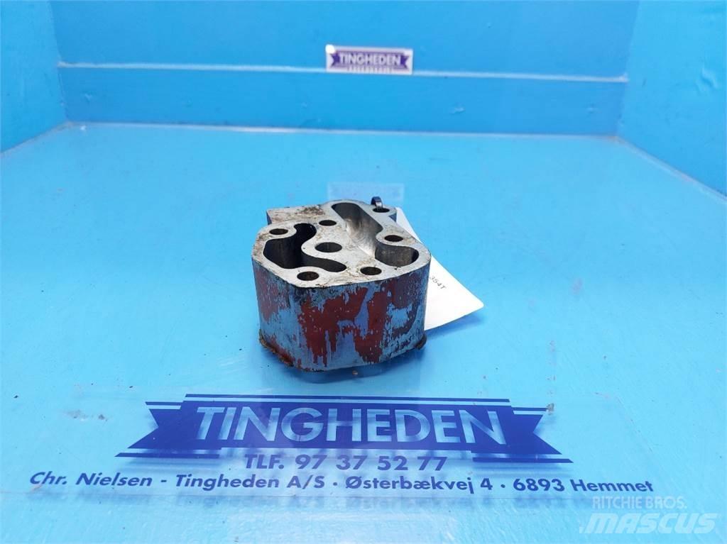 Perkins 6.354 Motorer