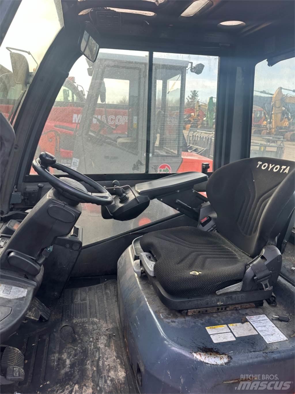 Toyota FD25 Diesel gaffeltrucks