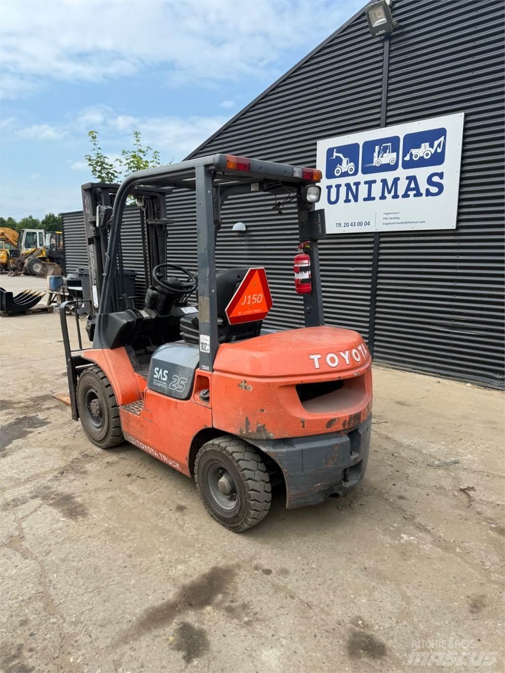 Toyota FD25 Diesel gaffeltrucks