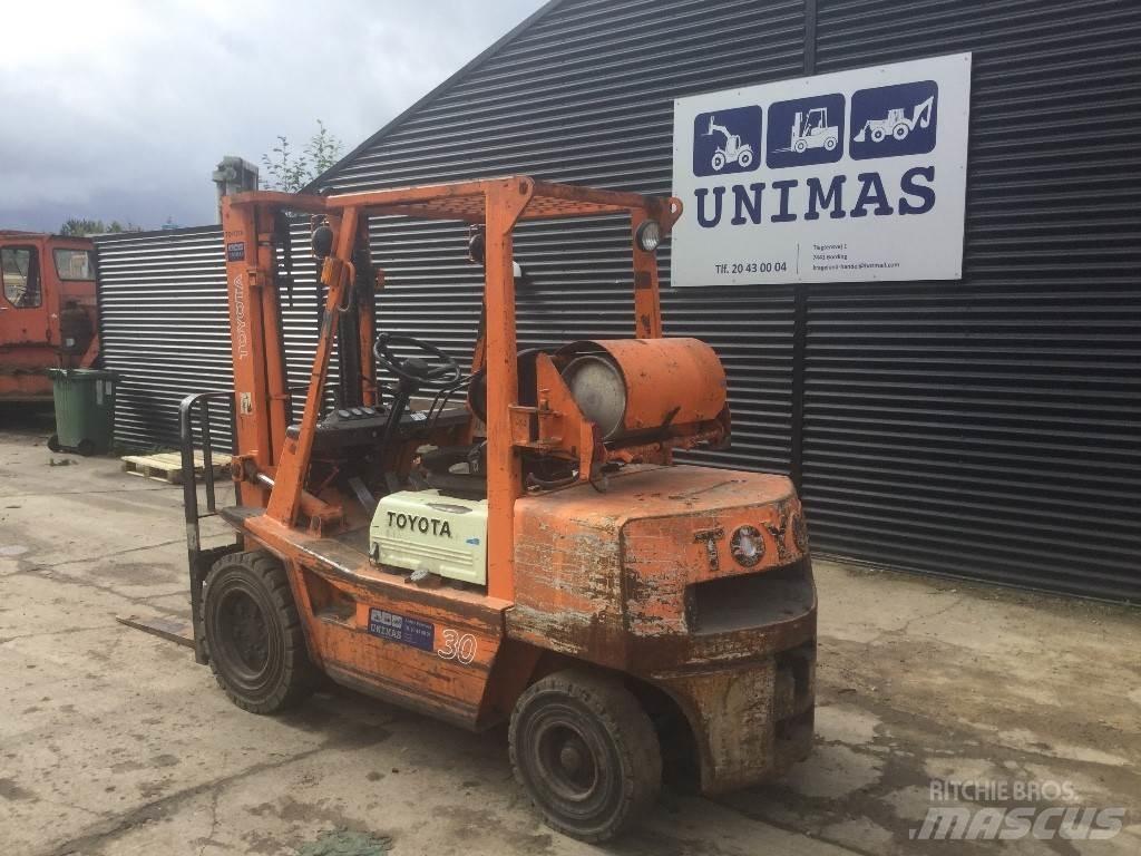 Toyota FG30 Gaffeltrucks - andre