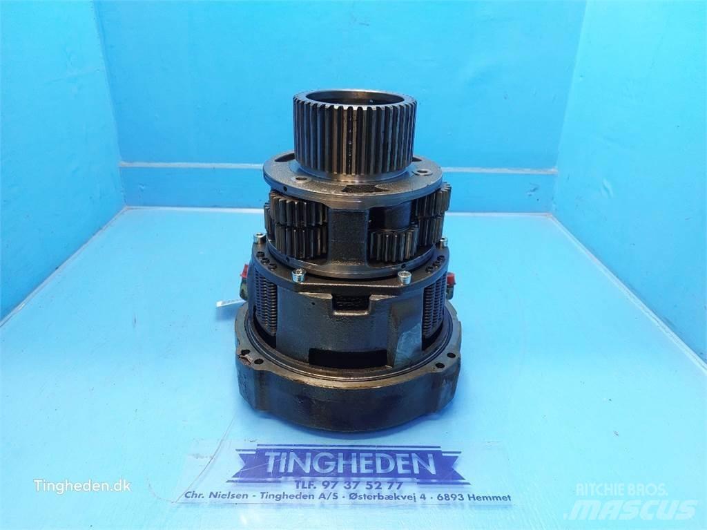 Valmet 8050 Gear