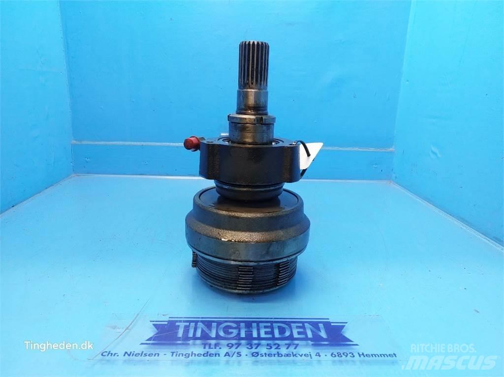 Valmet 8050 Gear