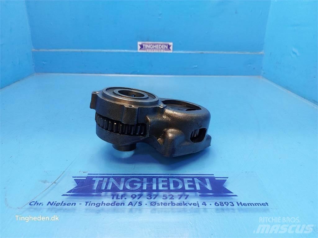 Valmet 8050 Gear