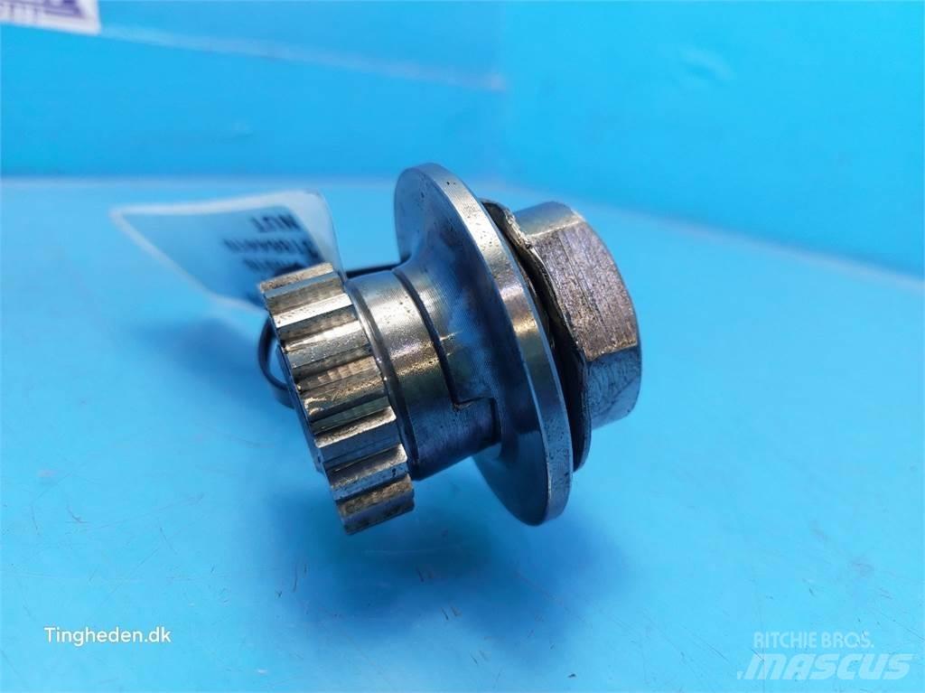 Valmet 8050 Gear