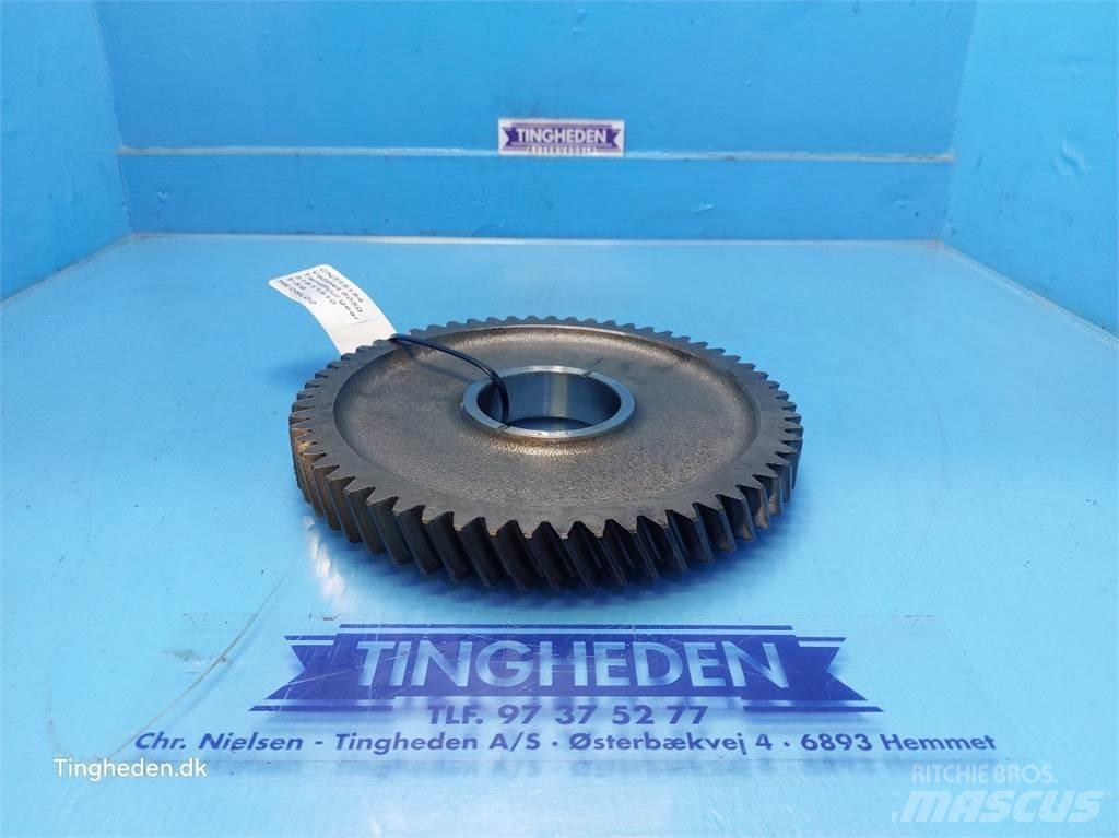 Valmet 8050 Gear