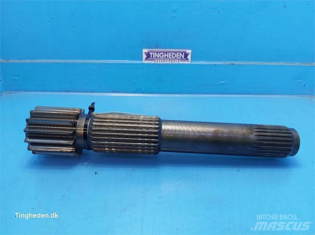Valmet 8050 Gear