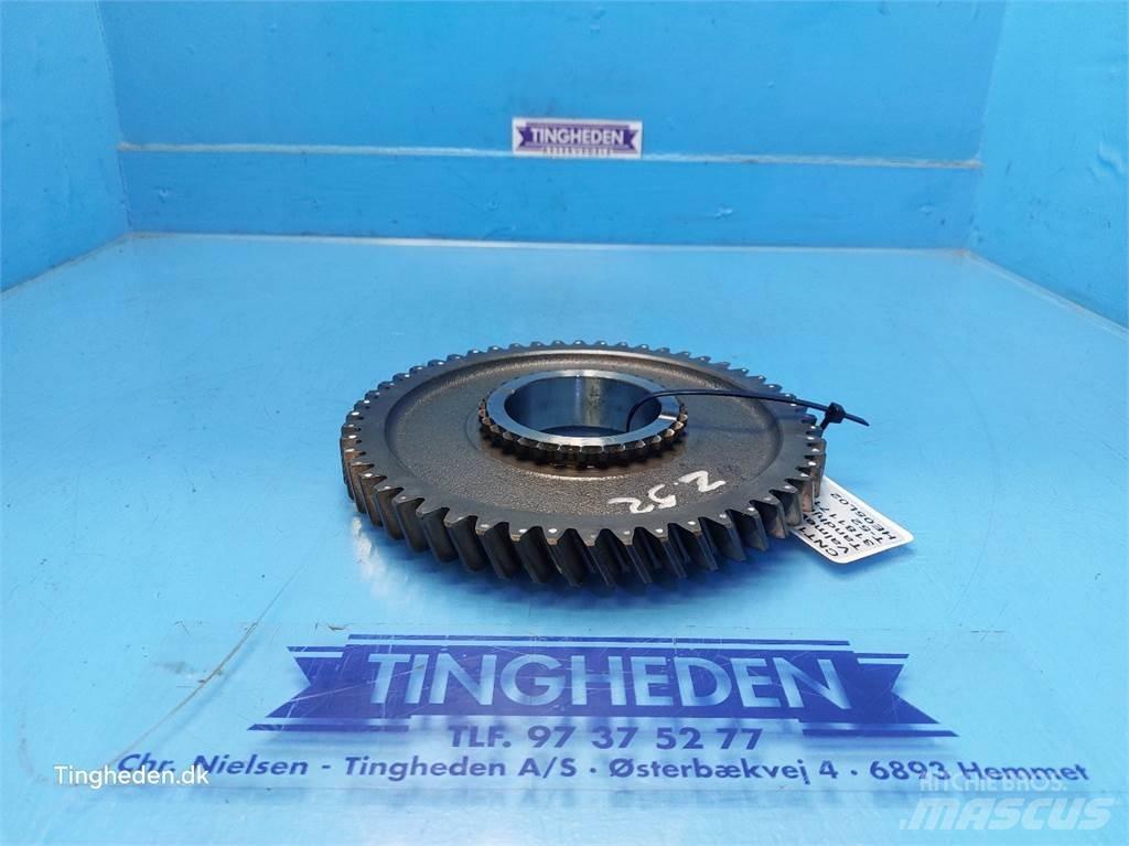 Valmet 8050 Gear