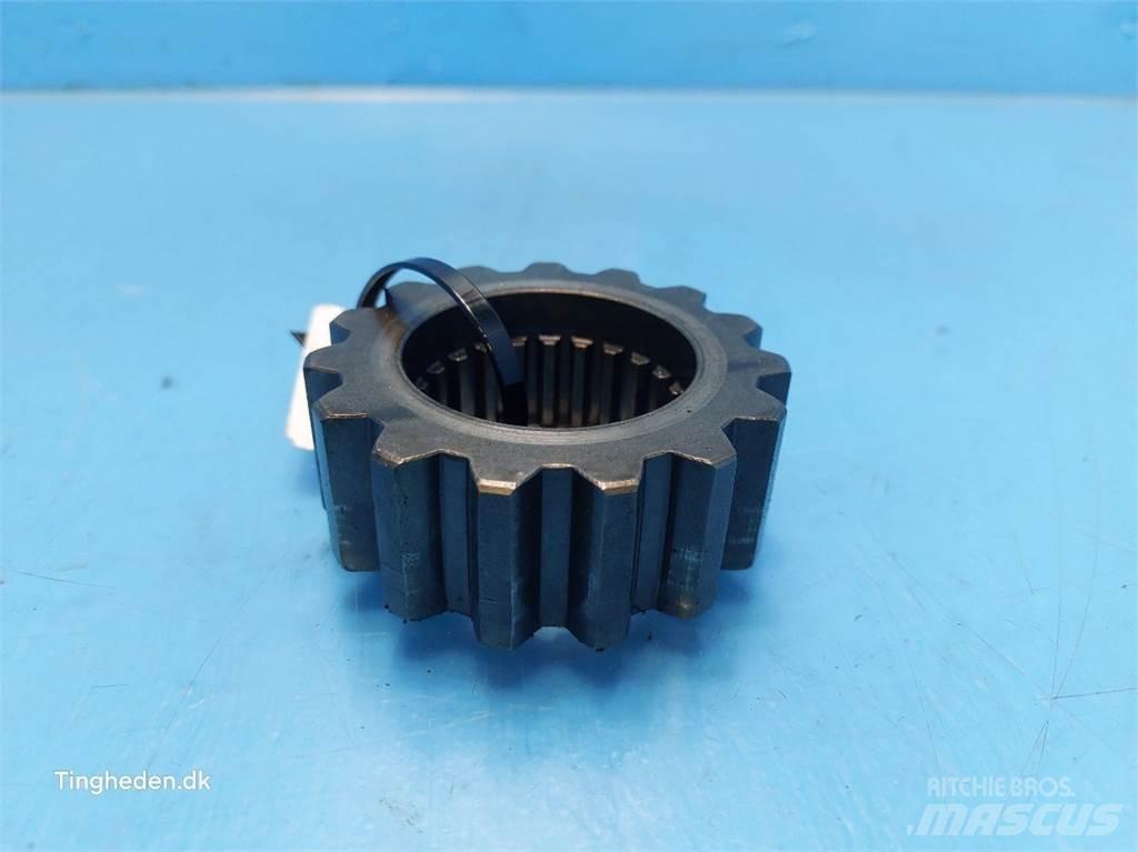 Valmet 8050 Gear