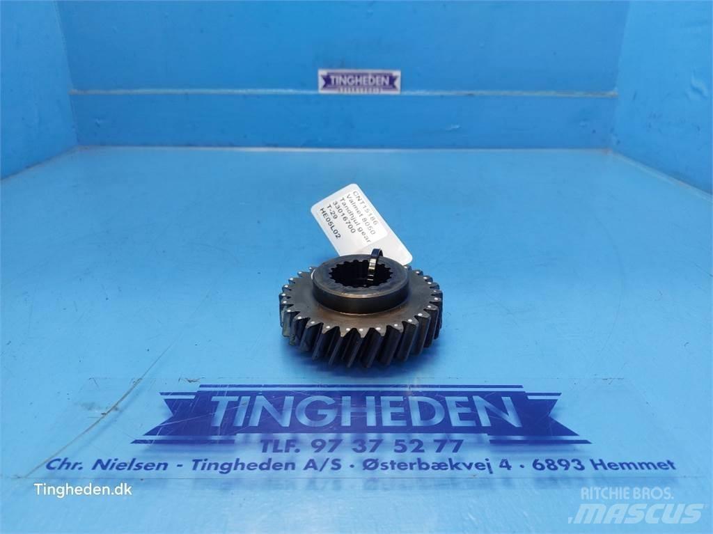 Valmet 8050 Gear