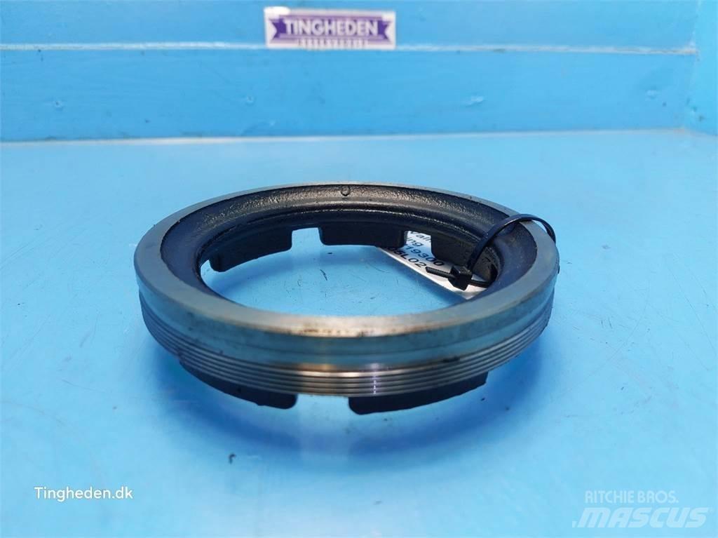 Valmet 8050 Gear