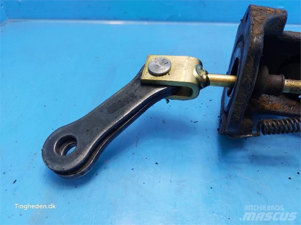 Valmet 8050 Gear