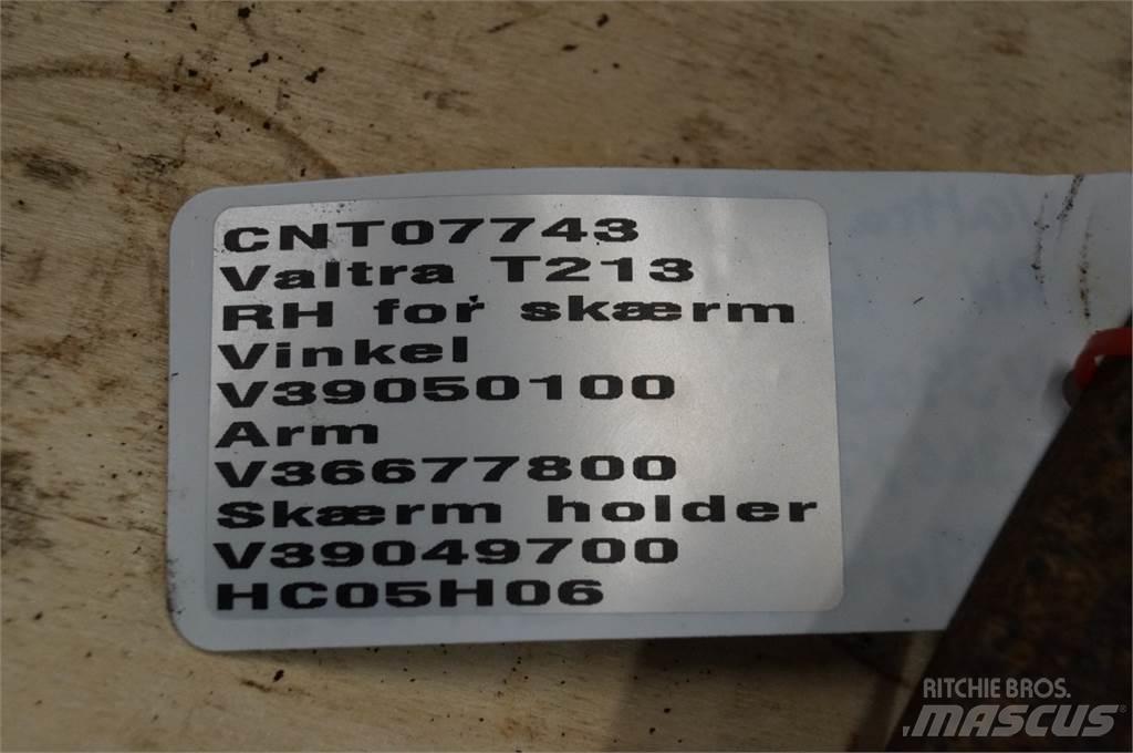 Valtra T213 Andet tilbehør til traktorer