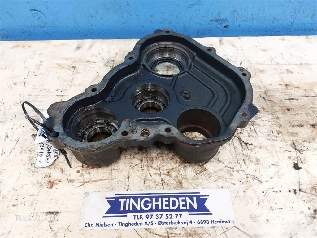 Valtra T213 Gear
