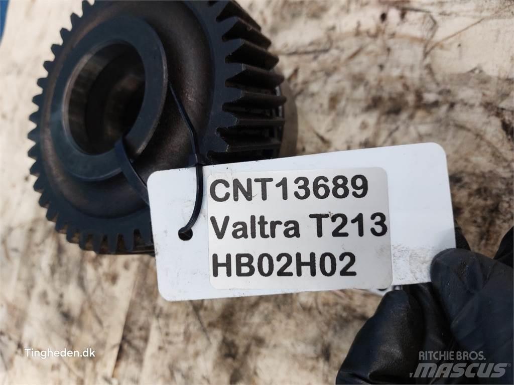 Valtra T213 Gear