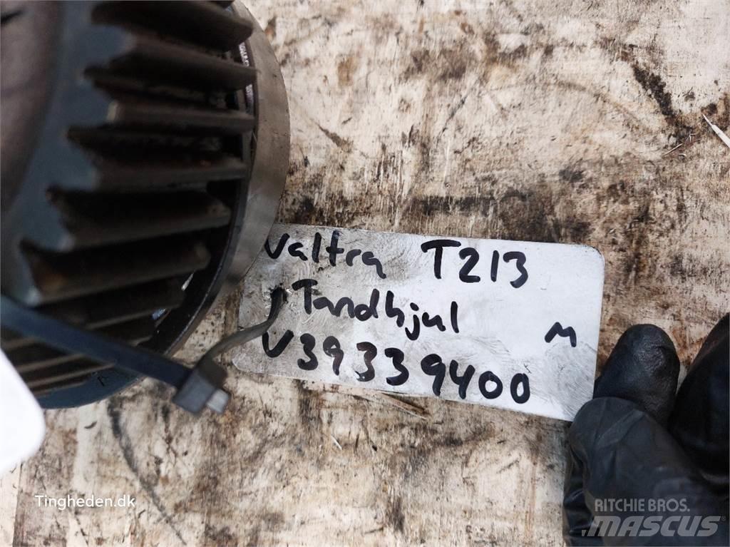 Valtra T213 Gear