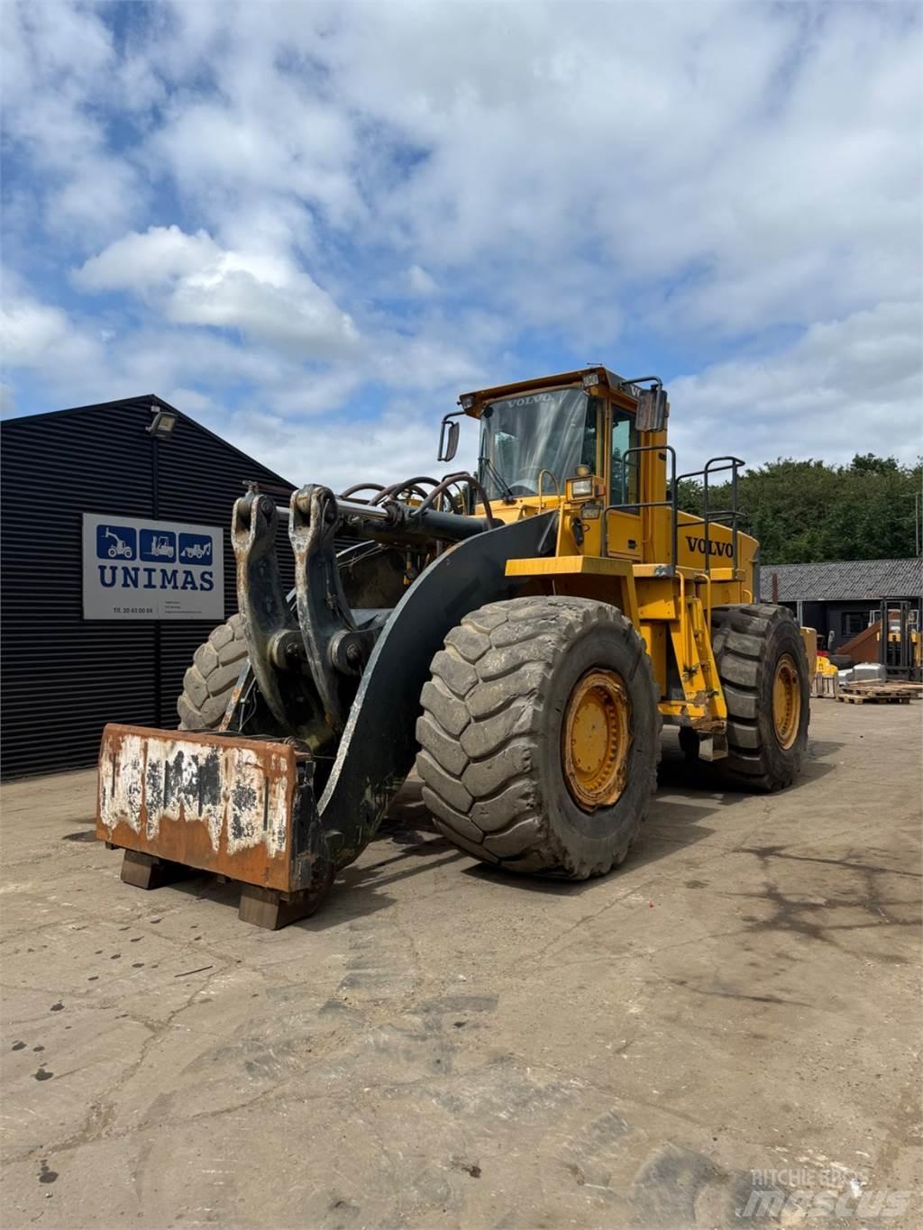 Volvo L330D Læssemaskiner på hjul