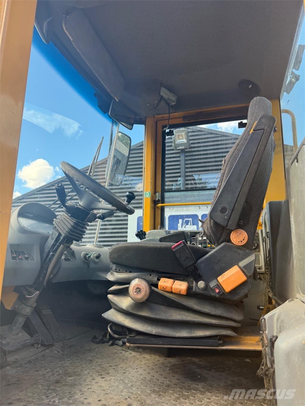 Volvo L90E Læssemaskiner på hjul