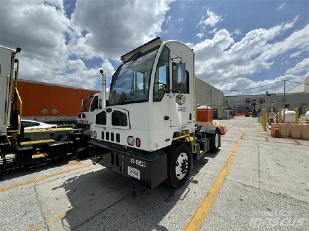 Autocar ACTT42 Terminaltraktorer
