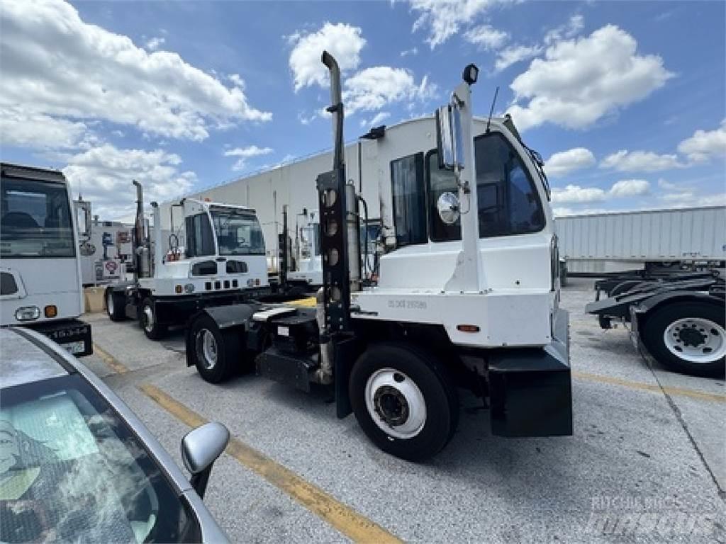 Autocar ACTT42 Terminaltraktorer