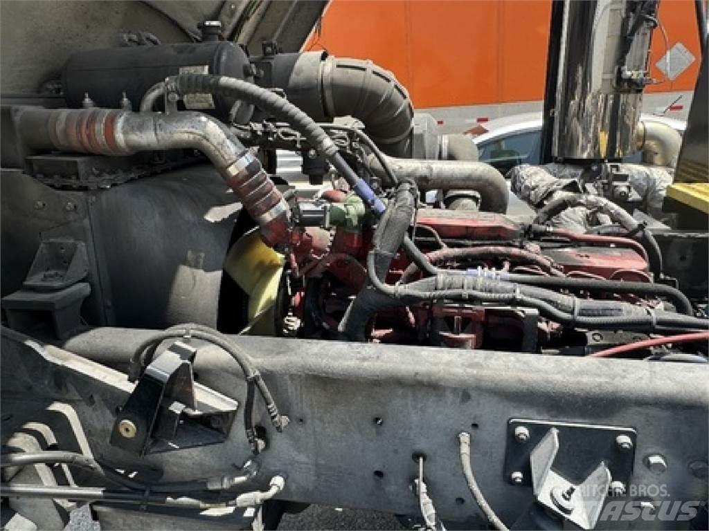 Autocar ACTT42 Terminaltraktorer