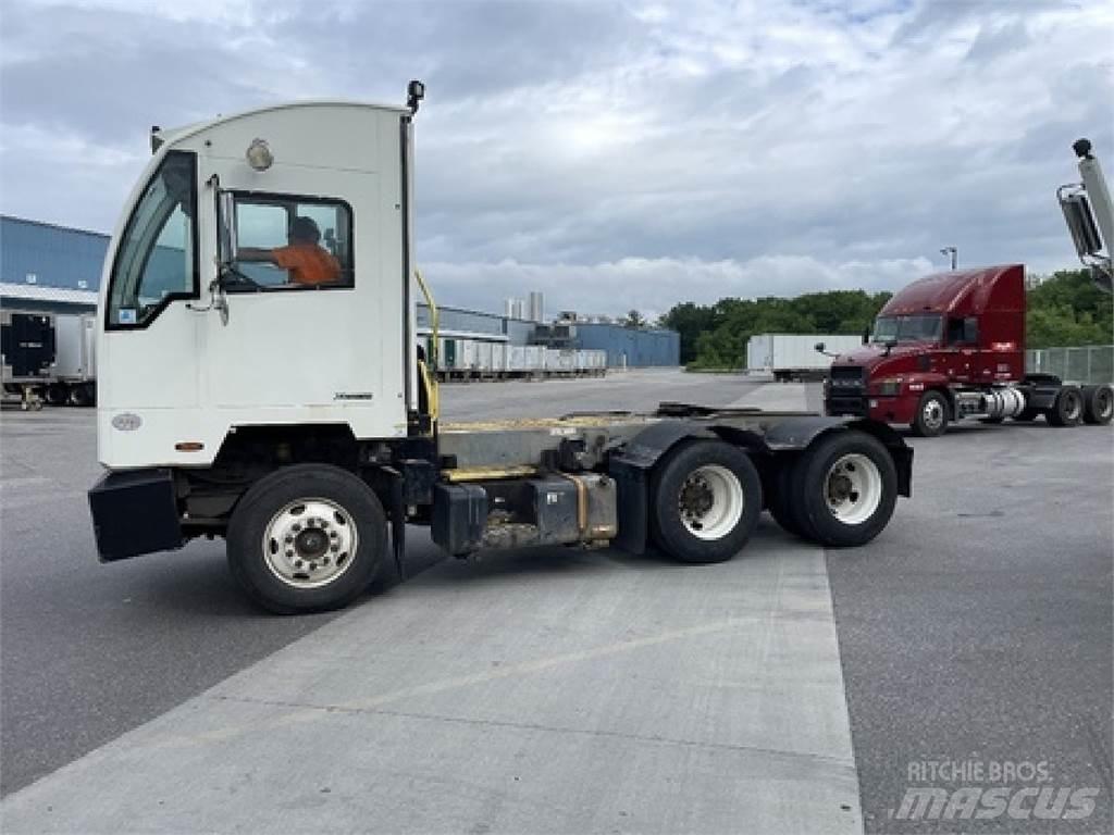 Autocar ACTT64 Terminaltraktorer