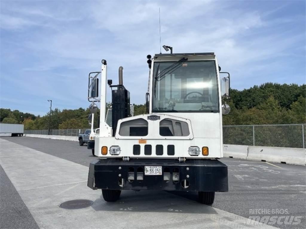 Autocar ACTT64 Terminaltraktorer
