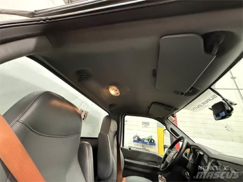 Ford F650 Lastbiler til transport af drikkevarer
