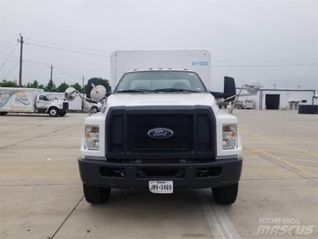 Ford F650 Lastbiler til transport af drikkevarer