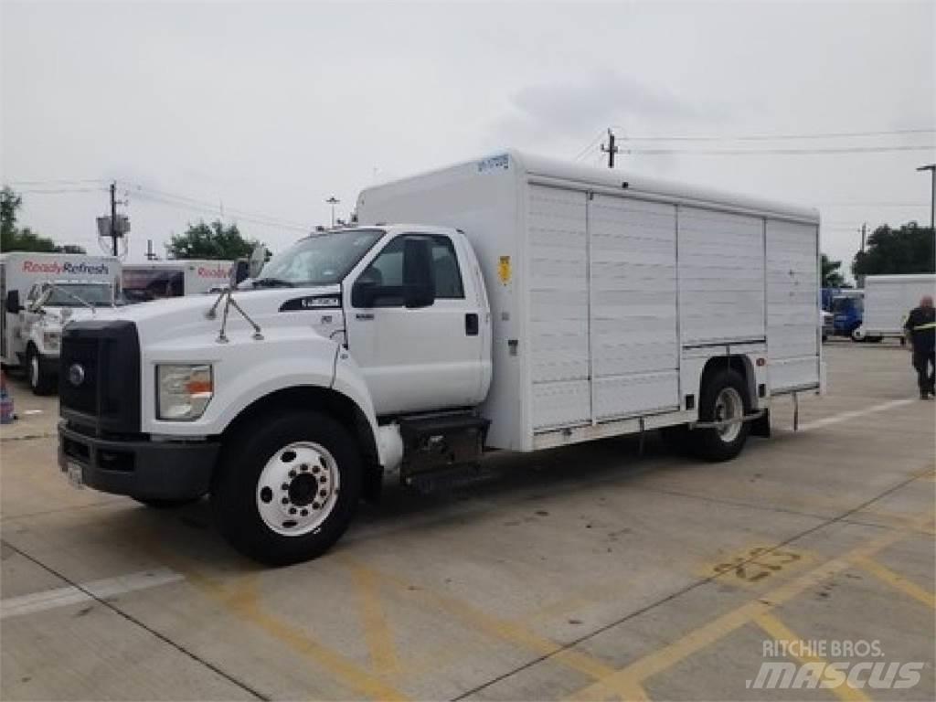 Ford F650 Lastbiler til transport af drikkevarer