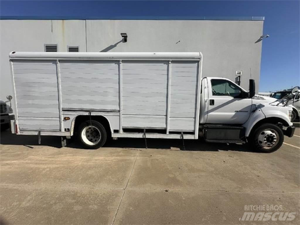 Ford F650 Lastbiler til transport af drikkevarer