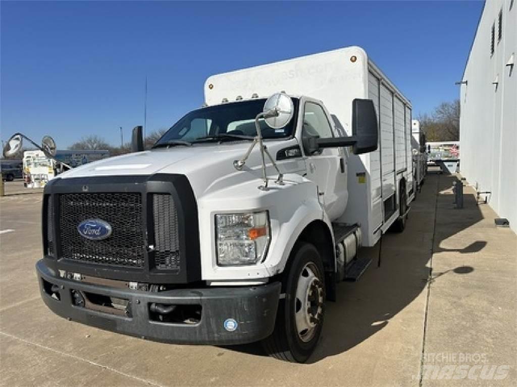 Ford F650 Lastbiler til transport af drikkevarer