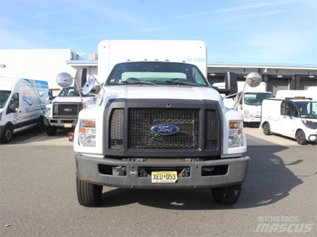 Ford F650 Lastbiler til transport af drikkevarer