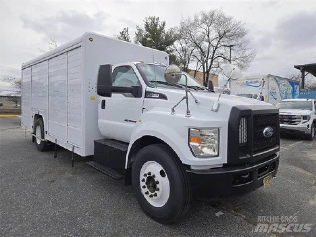 Ford F650 Lastbiler til transport af drikkevarer