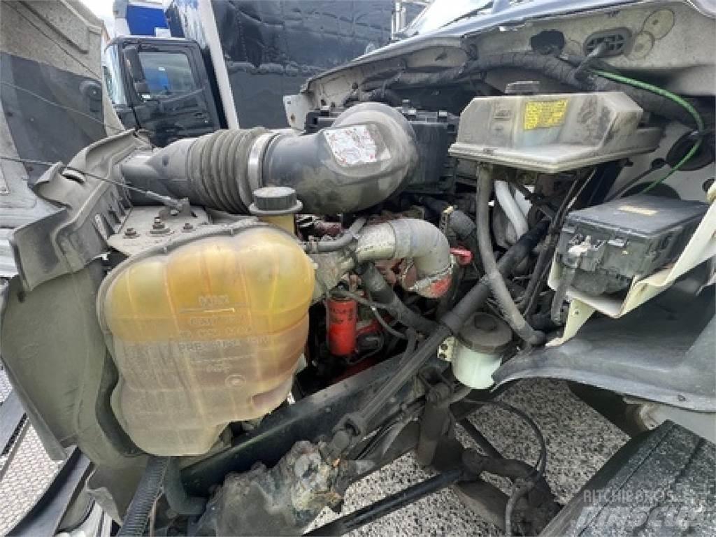 Ford F750 Lastbiler til transport af drikkevarer