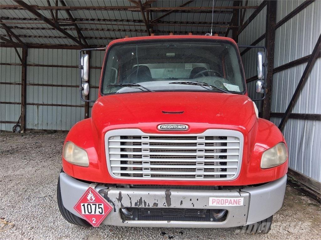 Freightliner M2 Andre lastbiler