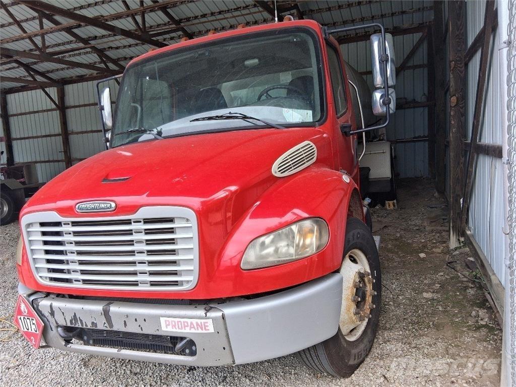 Freightliner M2 Andre lastbiler