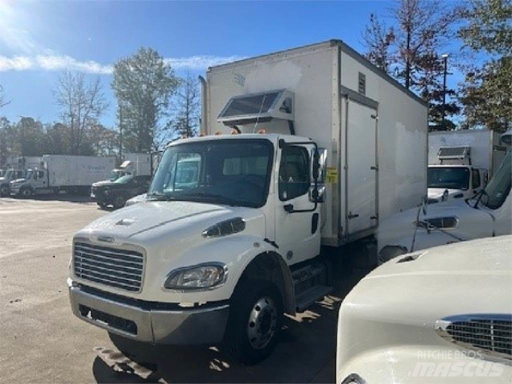 Freightliner M2-106 Fast kasse