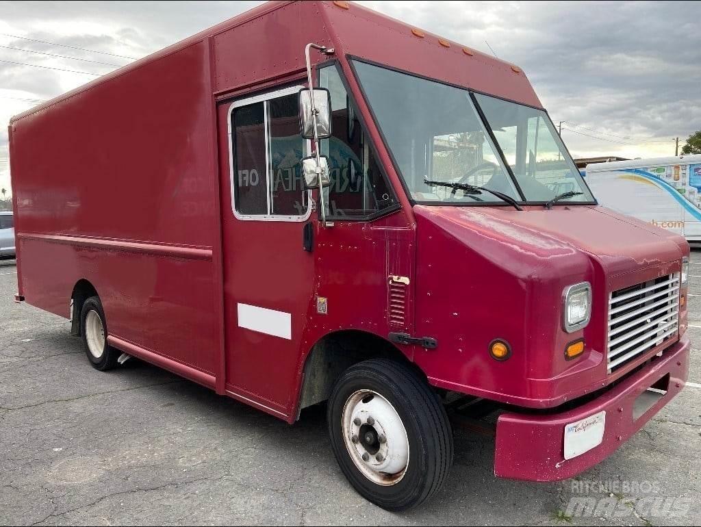 Freightliner MT45 Varebiler