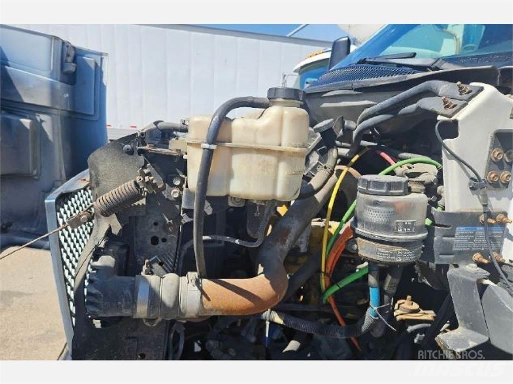 GMC C7500 Fast kasse