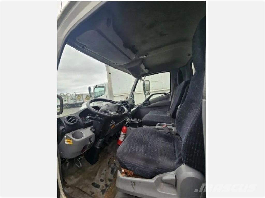Hino 195 Kølelastbiler