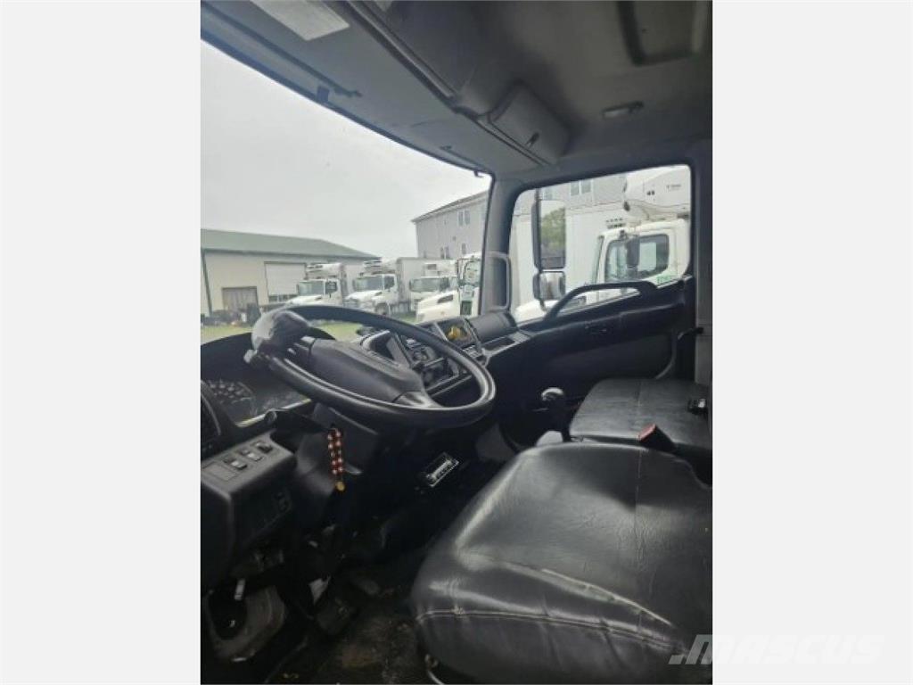 Hino 268 Kølelastbiler