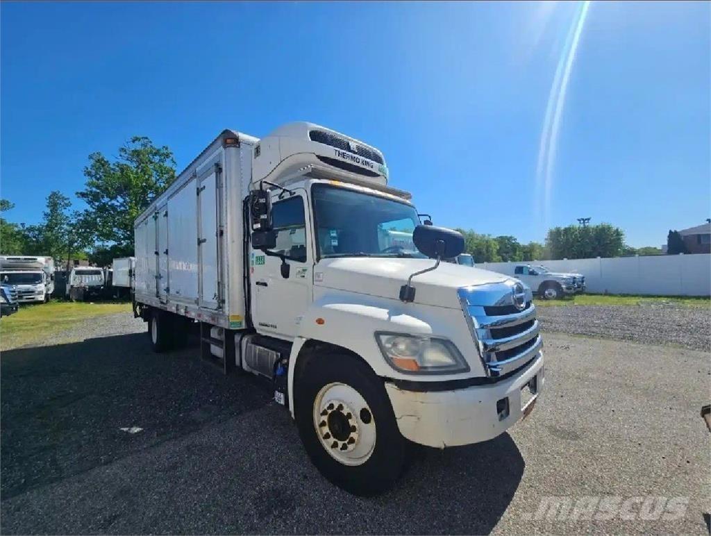 Hino 268 Kølelastbiler