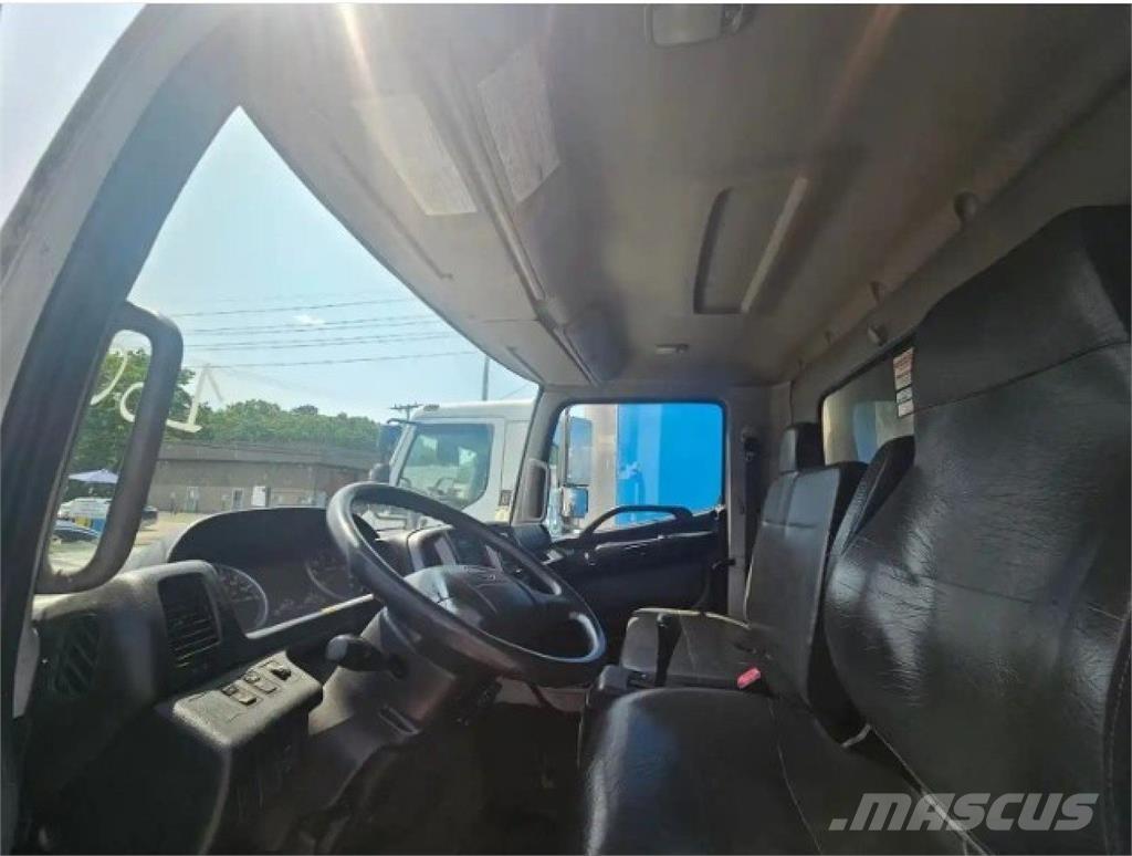 Hino 338 Kølelastbiler