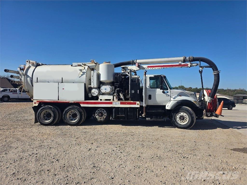 International 4400 Andre lastbiler