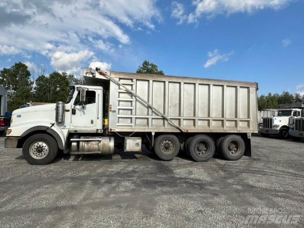 International 5900i Lastbiler med tip
